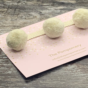 This is our plain ivory pompom trim on matching braid but BIG, the Pom size is approximately 2.5-3cm in diameter Sample card