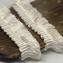 Cargar imagen en el visor de la galería, Colourway 24 - Ivory Art Silk Cut Fringe
