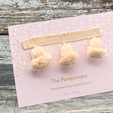Load image into Gallery viewer, This is our plain faded rose onion trim on matching braid Sample card
