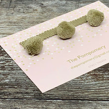 Load image into Gallery viewer, Fawn Pompom Trim sample card
